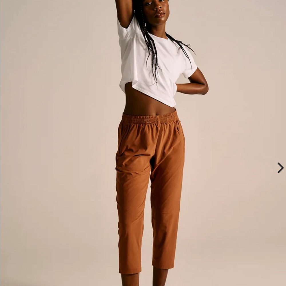 Outdoor Voices Rectek Zephyr Pants Small in Sierra